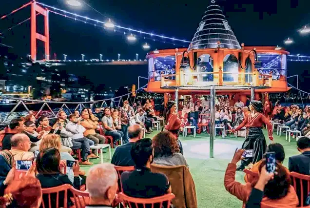 Bosphorus Dinner Cruise