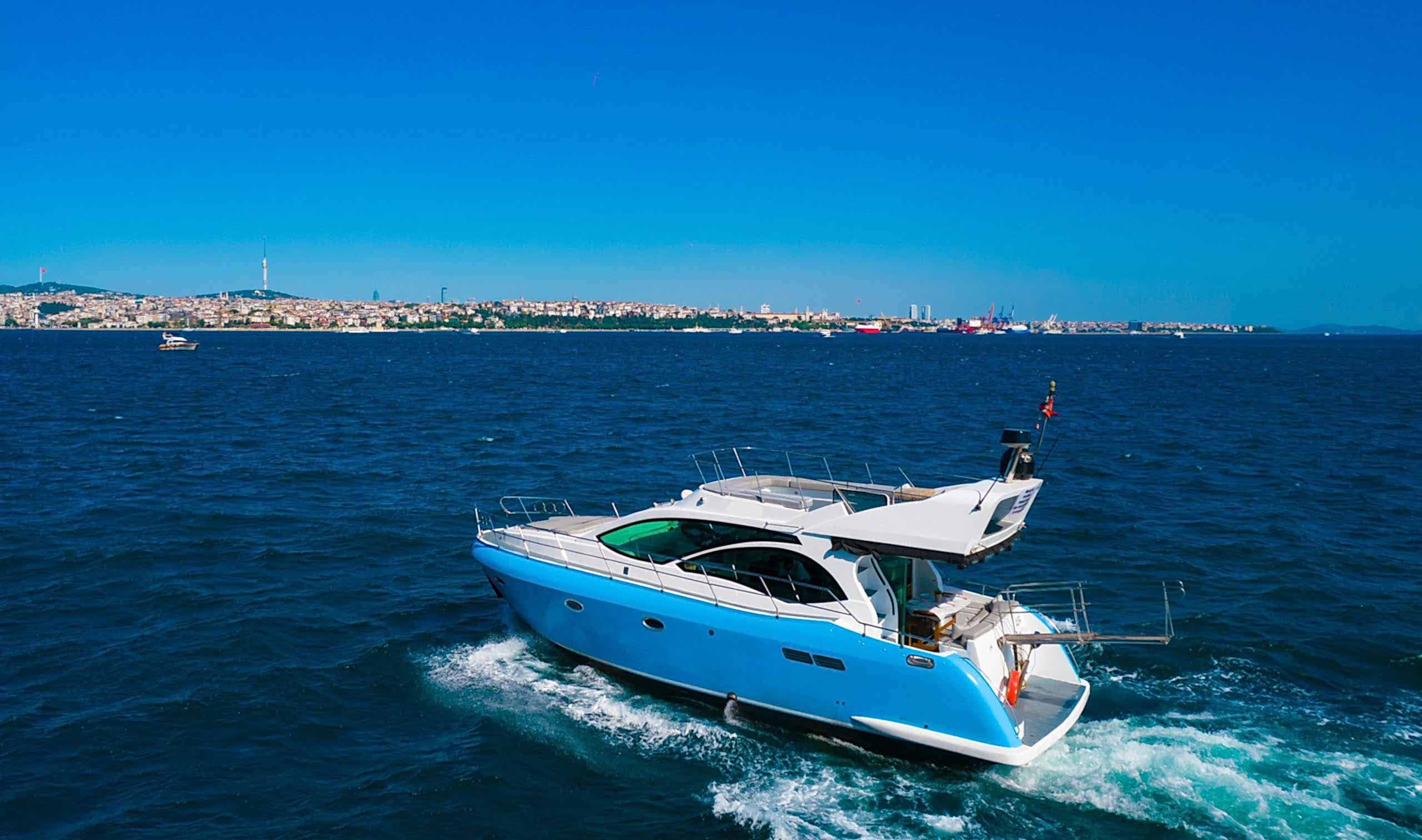 Essential Package Yacht 1