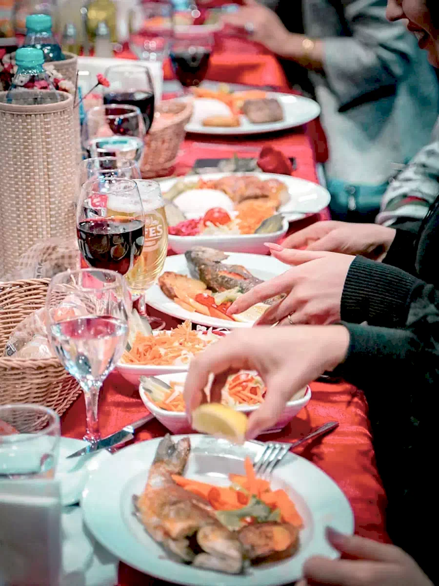 Bosphorus-Dinner-Cruise-10