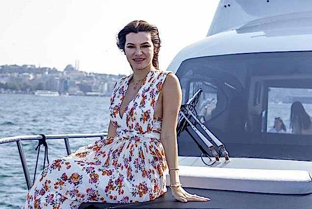 Bosphorus Sightseeing Yacht Cruise