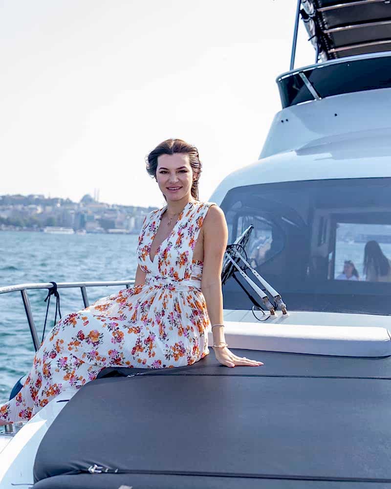 Bosphorus Sightseeing Yacht Cruise