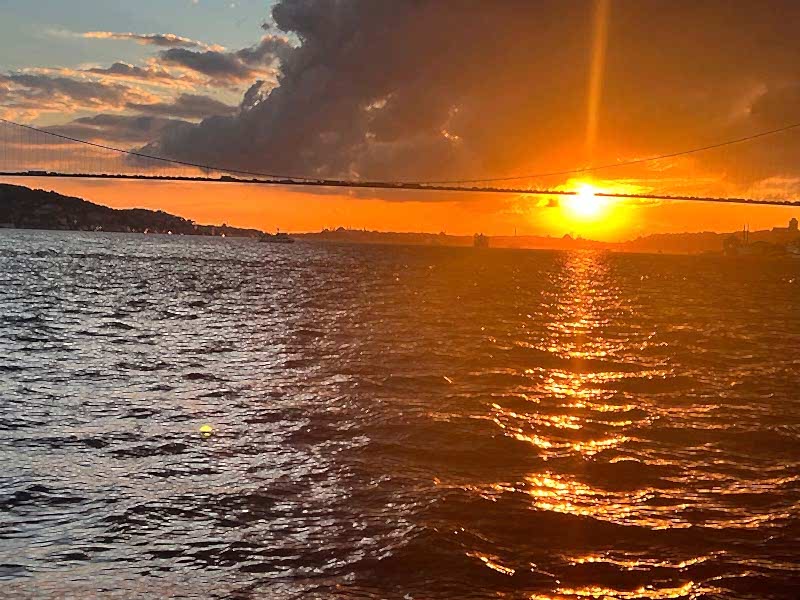 Bosphorus Sunset Cruise in Istanbul