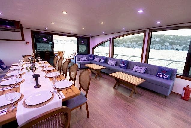 Private Bosphorus Lunch Yacht Cruise