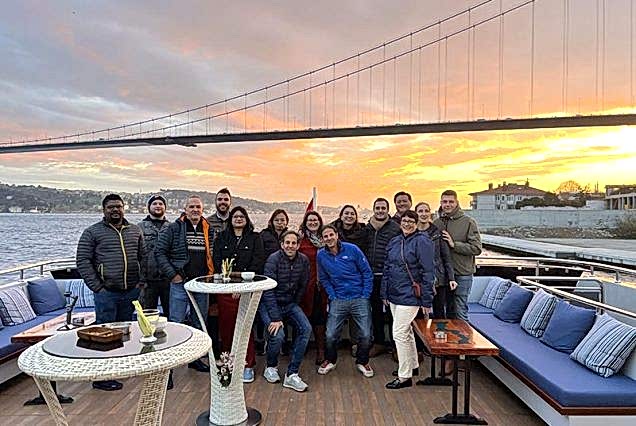 corporate tour for bosphorus cruise