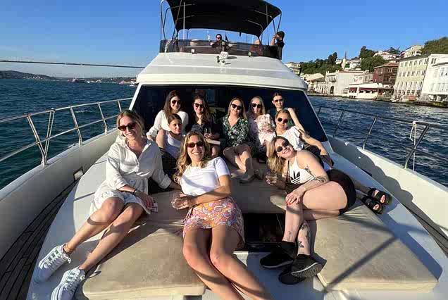 private yacht swimming tour Istanbul