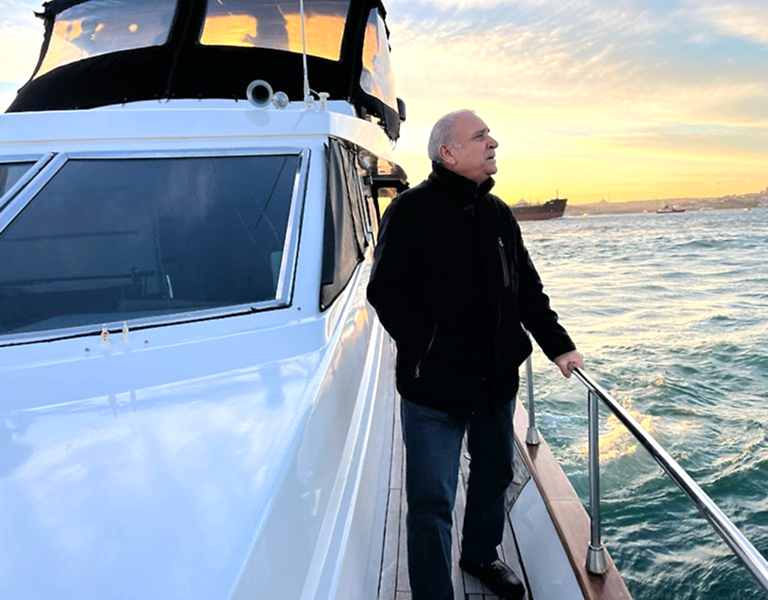 Yacht Charter Cost in Istanbul