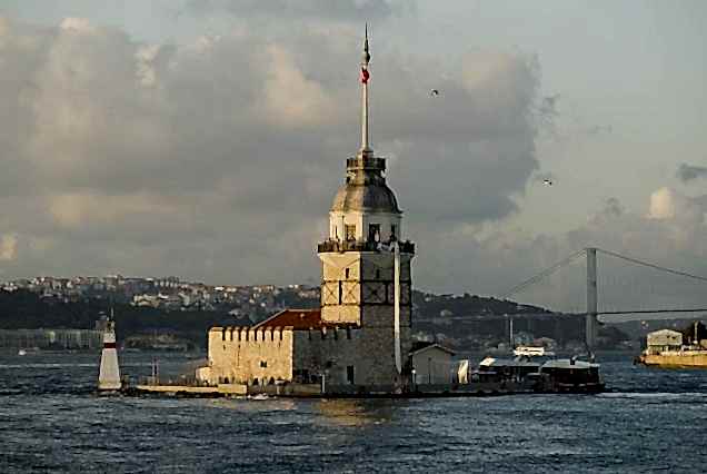 Bosphorus lunch Cruise