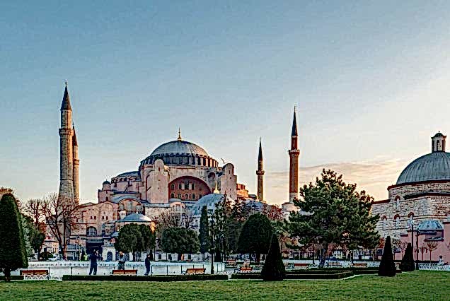Byzantine Relics & Bosphorus Cruise – Full Day Istanbul Tour