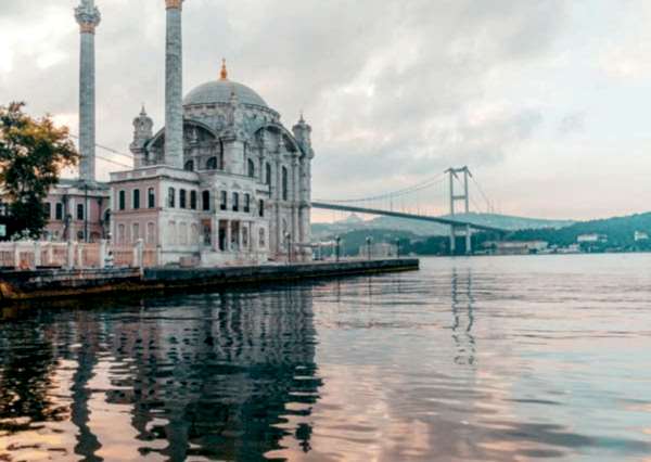 Byzantine Relics & Bosphorus Cruise – Full Day Istanbul Tour